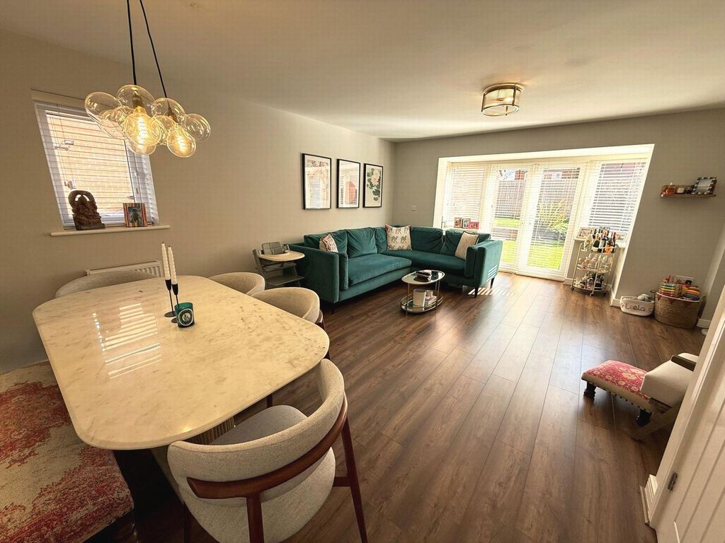 Property photo 2 of 17 Living