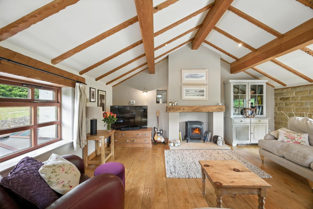 Property photo 2 of 59 Picture No. 76