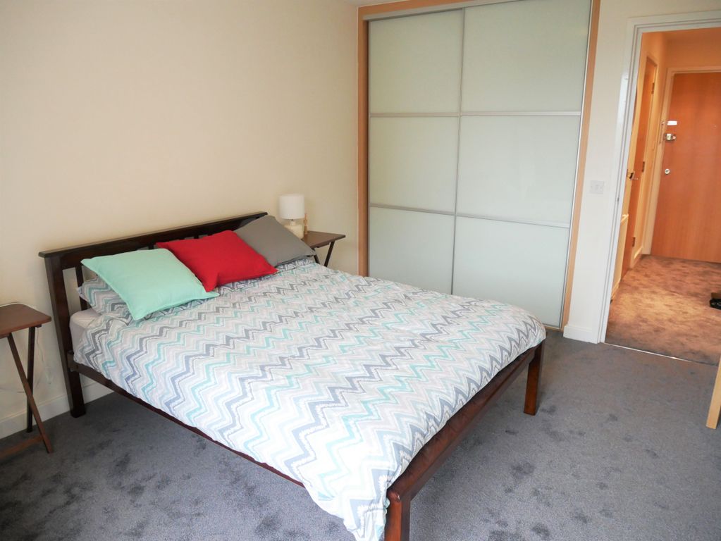 Property photo 1 of 1