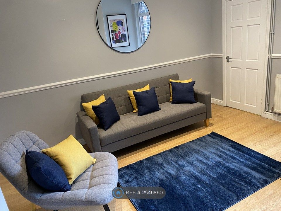 Property photo 1 of 32 Living Room With New Furniture (Incl. Sofabed)