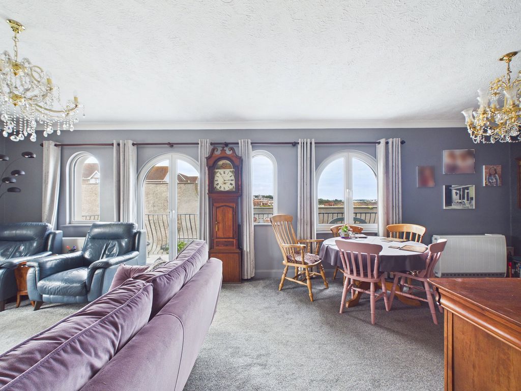 Additional image 5 of 3 bed flat for saleRedcliffe Court, Marine Drive, Preston, Paignton TQ3