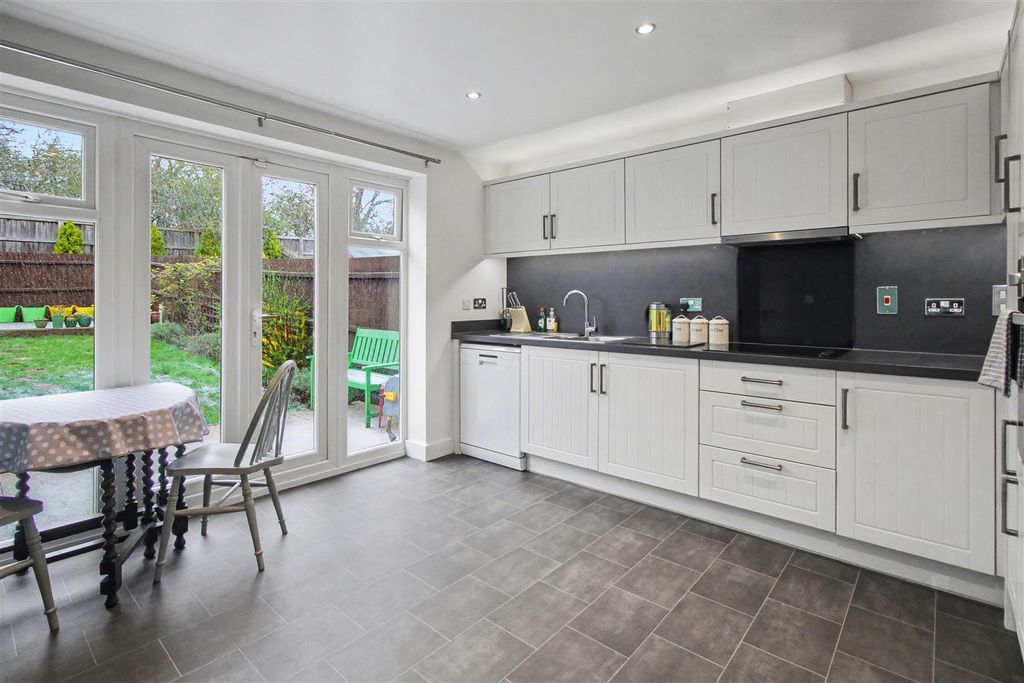 Property photo 3 of 20 Img_5060.Jpg