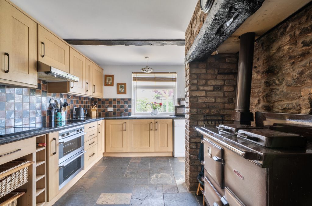 Property photo 2 of 26 Kitchen