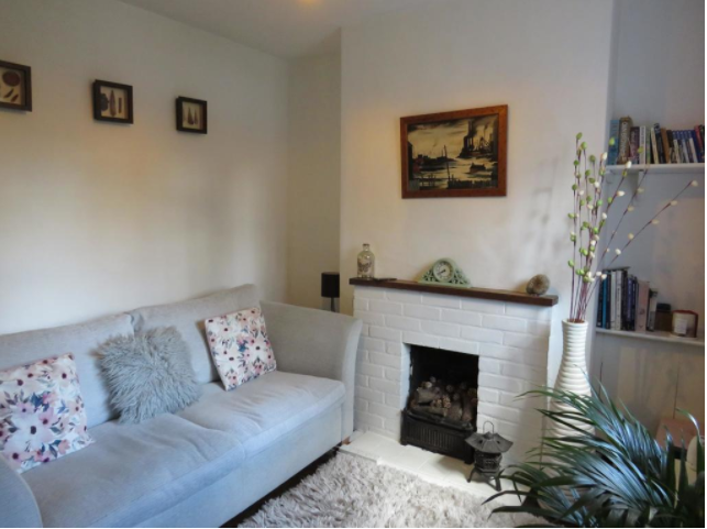 Property photo 1 of 9