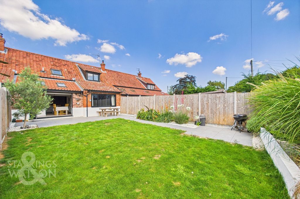 Property photo 1 of 30