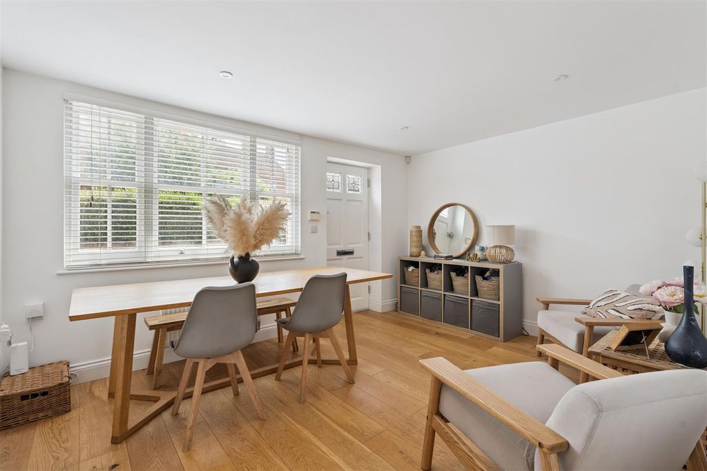Property photo 3 of 19 Dining Room
