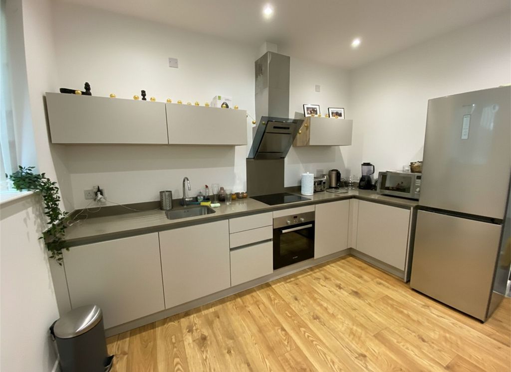 Property photo 2 of 5