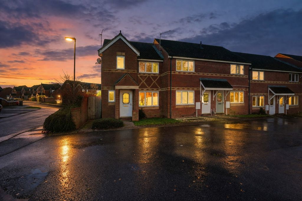 Property photo 2 of 13