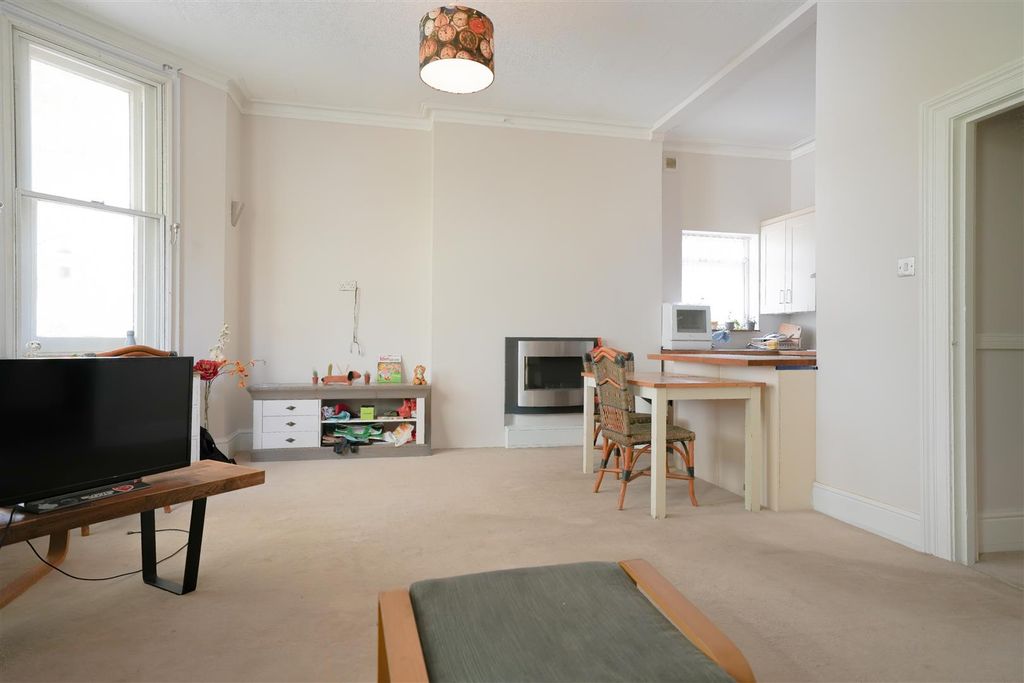 Property photo 2 of 9 Image00011.Jpeg