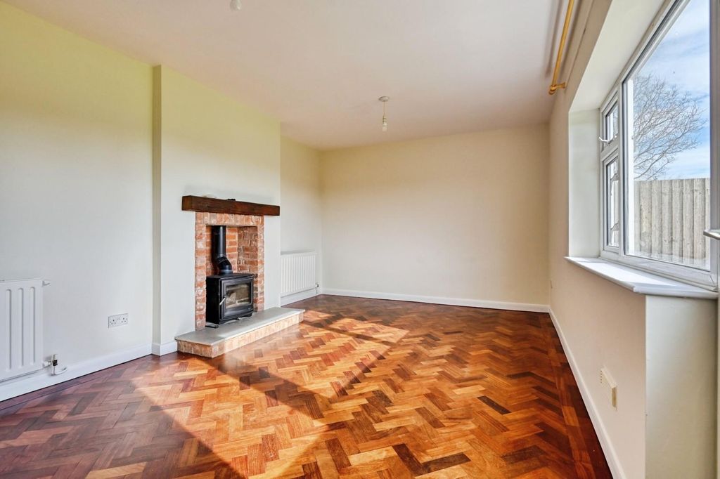 Property photo 3 of 21 2Lim10.Jpg