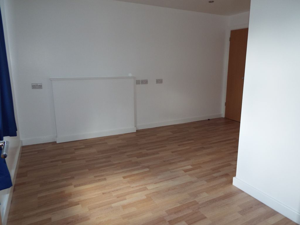 Property photo 3 of 4