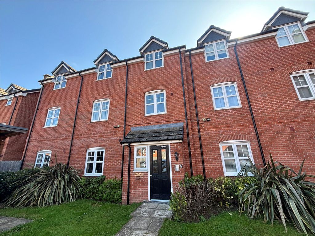 Property photo 1 of 11 Front