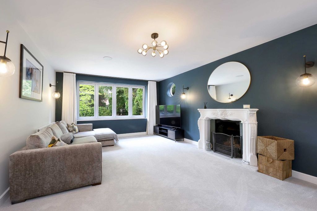 Property photo 3 of 19 Picture No. 10