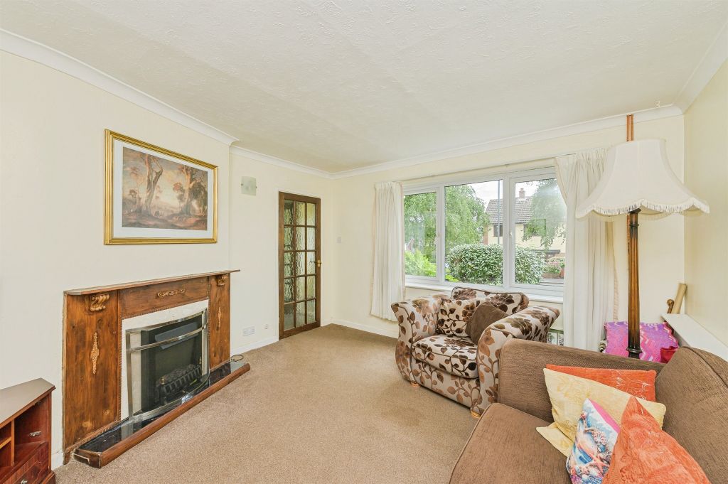 Property photo 2 of 16