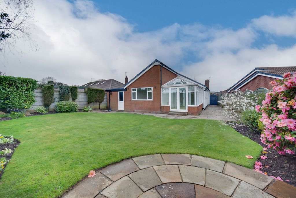 Property photo 3 of 20