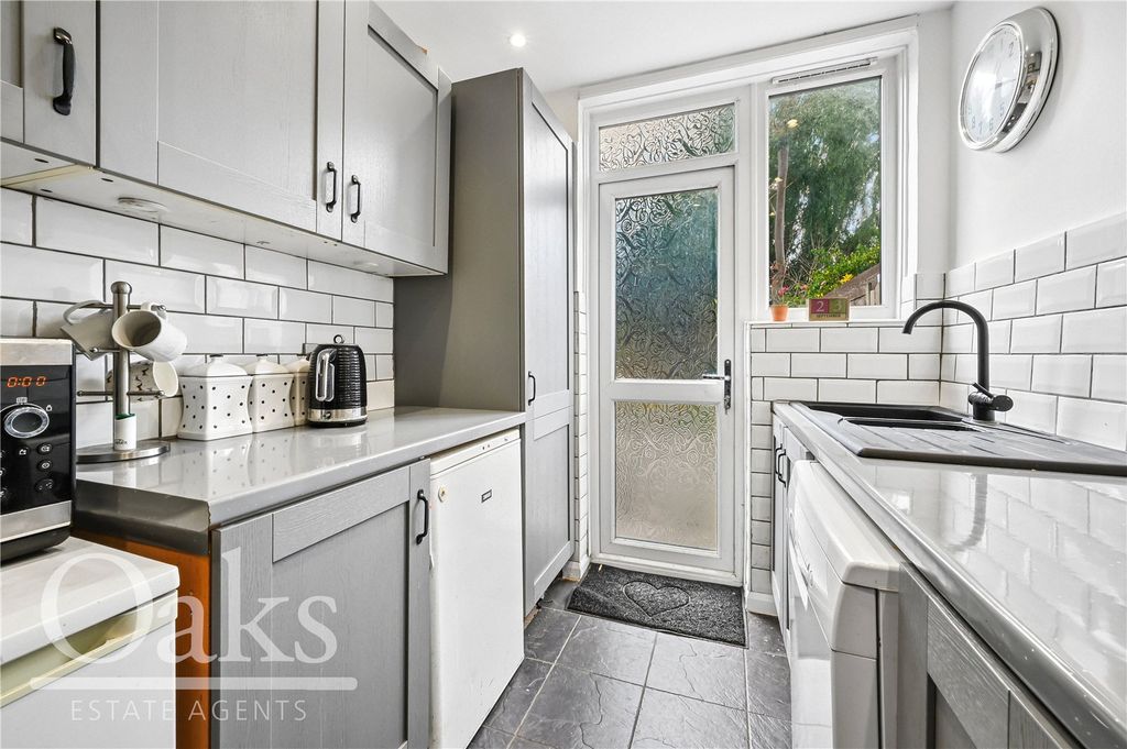 Property photo 3 of 12 Picture No. 04