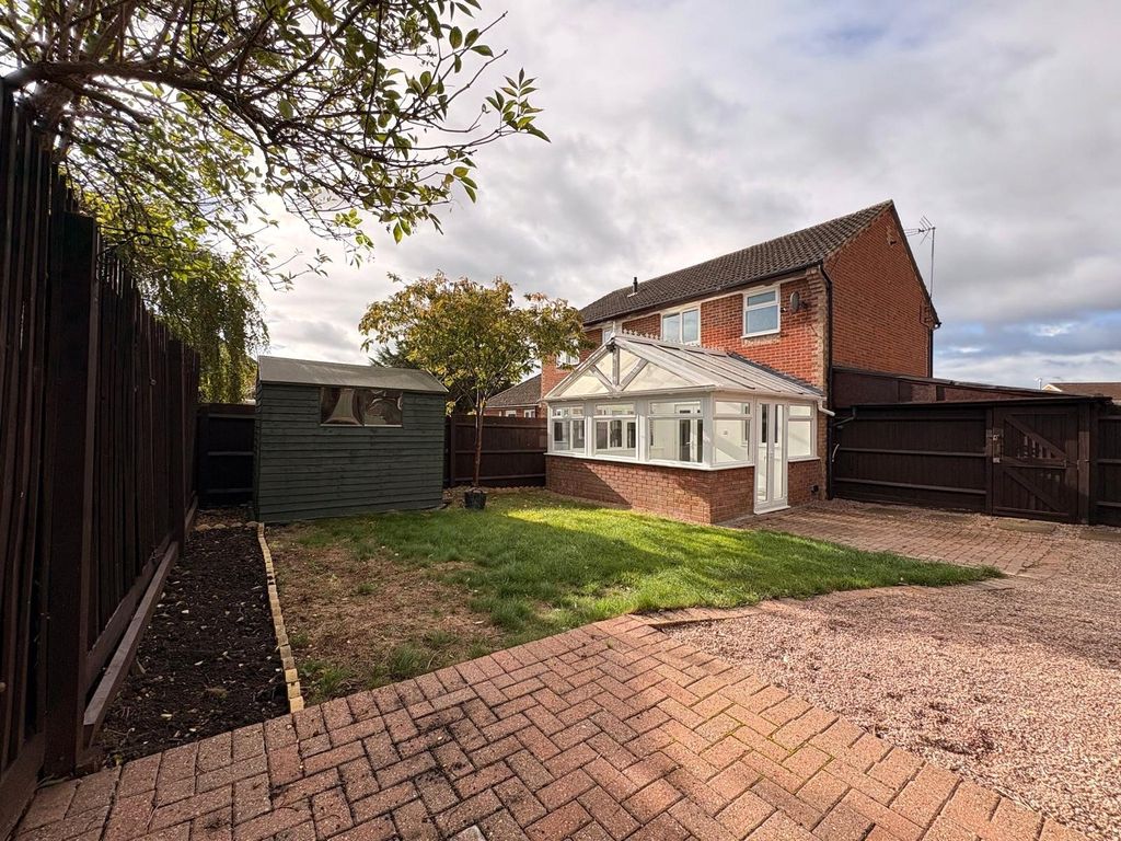 Property photo 2 of 16 Picture No. 18