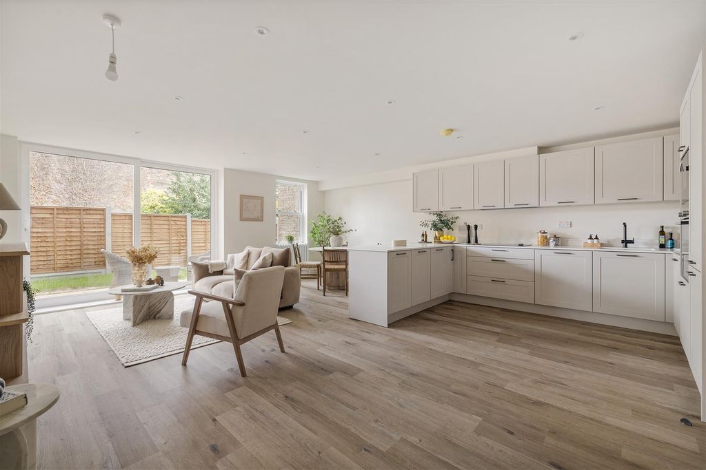Property photo 1 of 27 Bf1A5367.Jpg