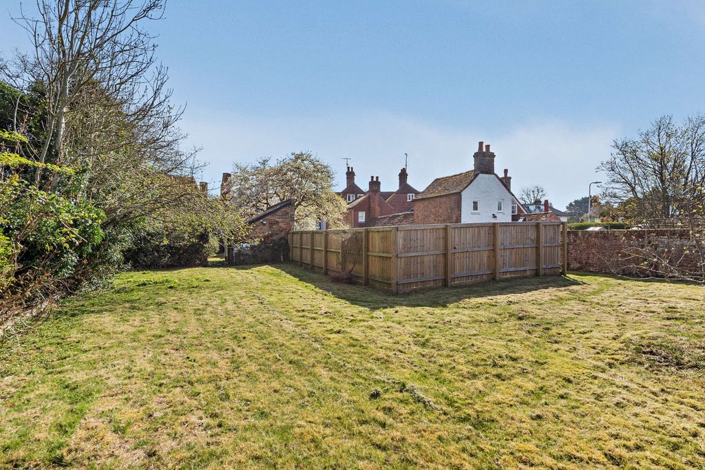 Property photo 2 of 9 Picture No. 05