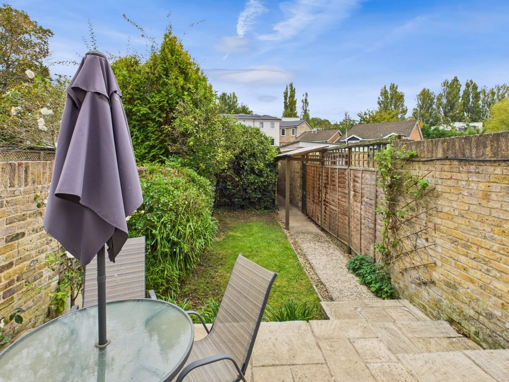 Property photo 1 of 11 Garden