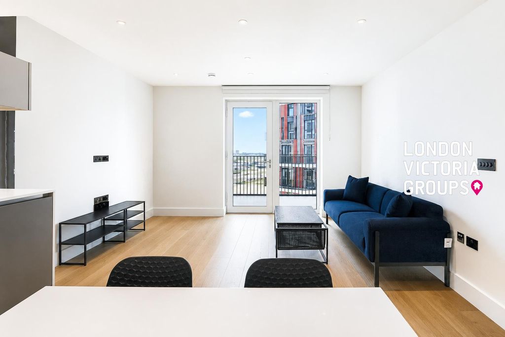 Property photo 3 of 18 1-10967.Jpg