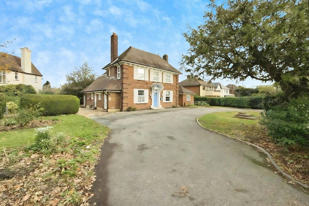 Property photo 3 of 3 901176E9-Outside 202.Jpeg