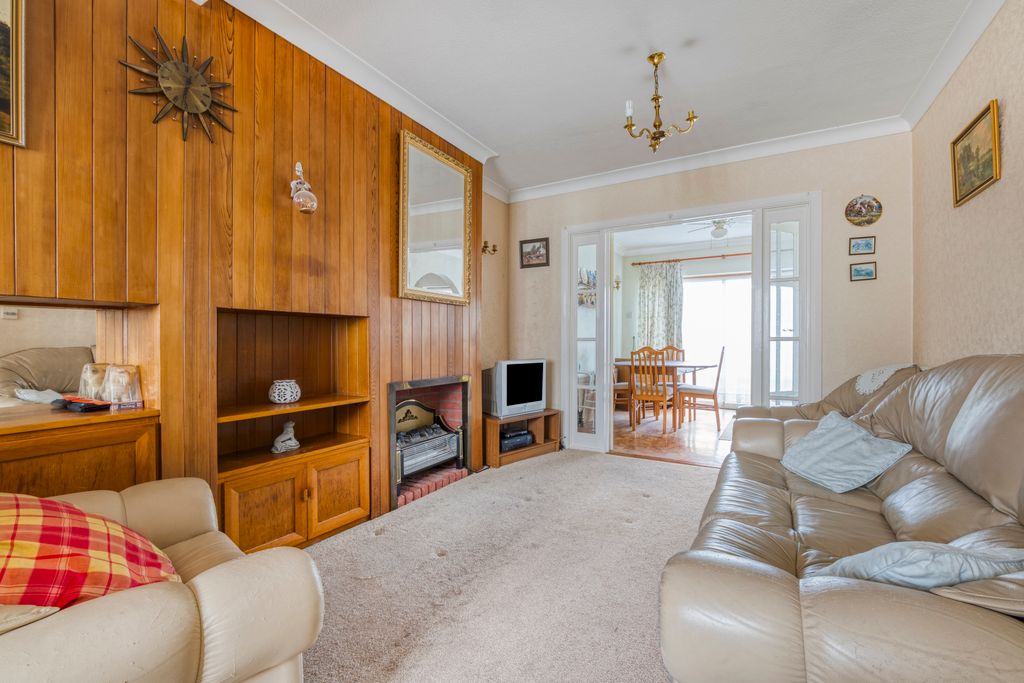 Property photo 2 of 13 Picture No. 07