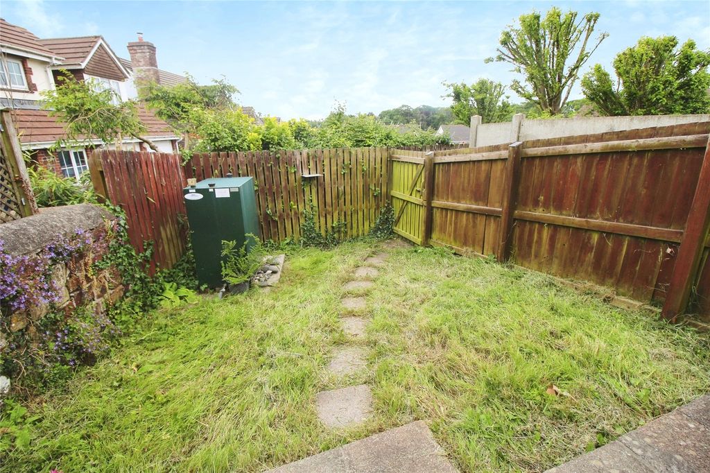 Property photo 2 of 15 Picture No. 06