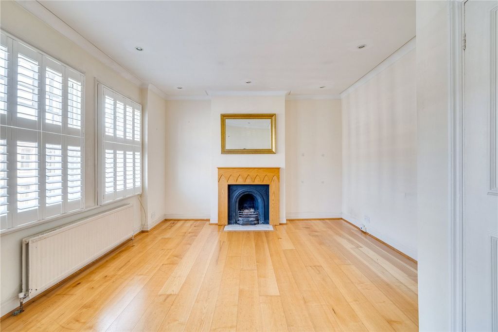 Property photo 2 of 12 Picture No. 02