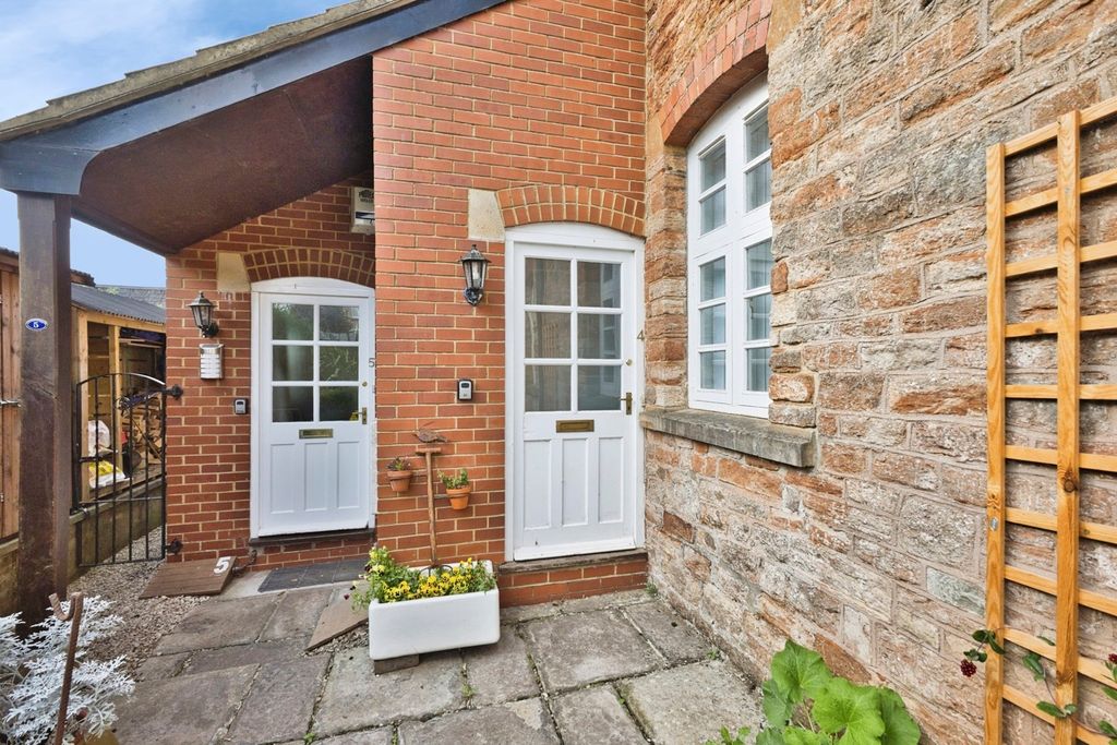 Property photo 1 of 13 Pbox-Img.Jpg