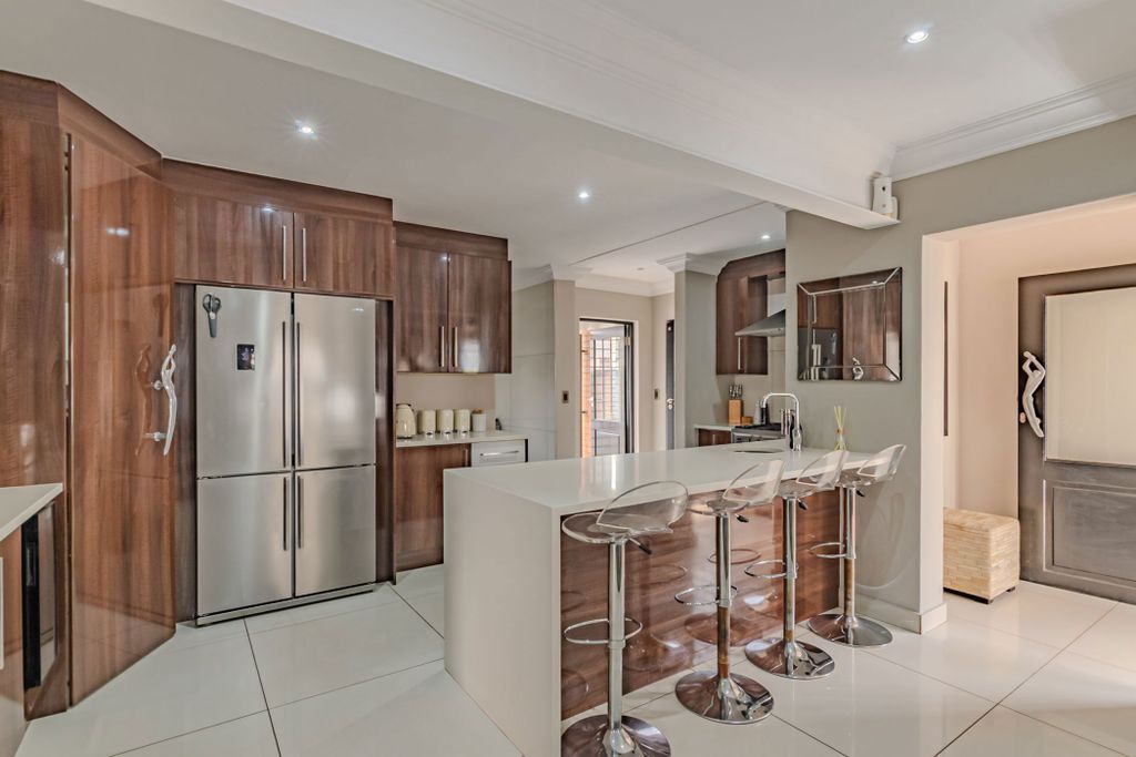 Property photo 2 of 80 Ptm1726485