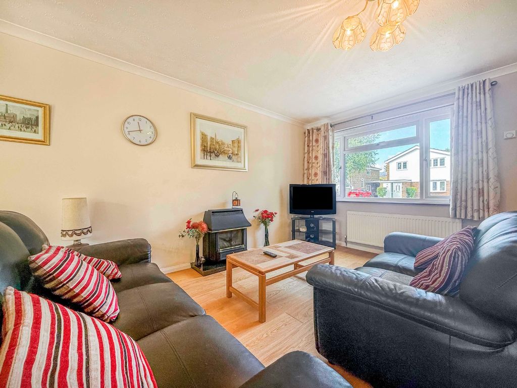 Property photo 2 of 16 5453794
