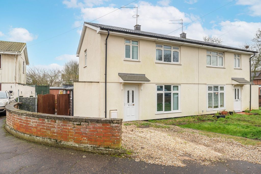 Property photo 1 of 20