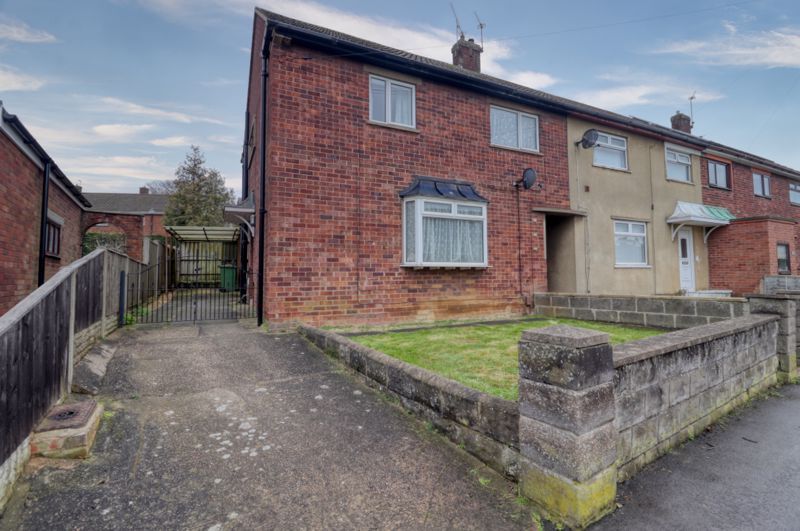 Property photo 1 of 9 Frontal