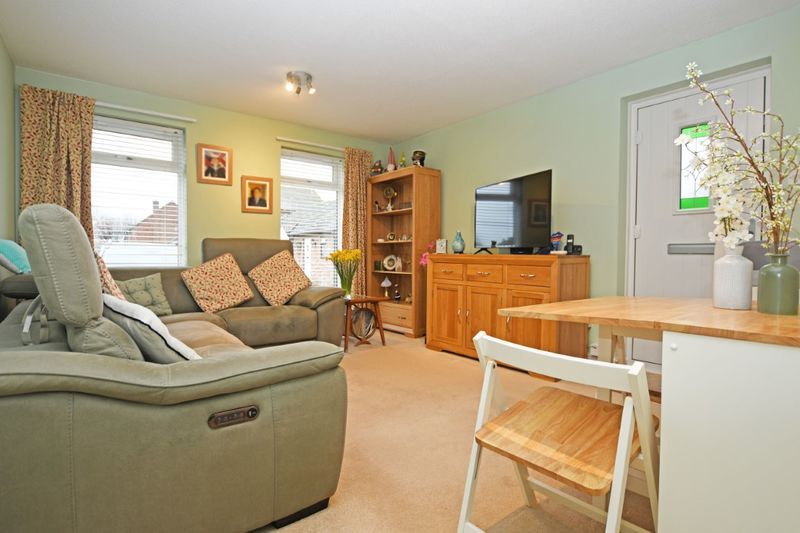 Property photo 3 of 15 Photo 7