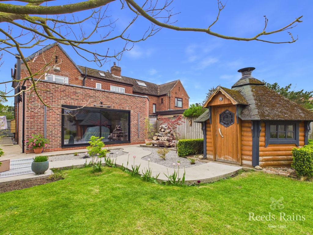 Property photo 3 of 34 Rear Garden