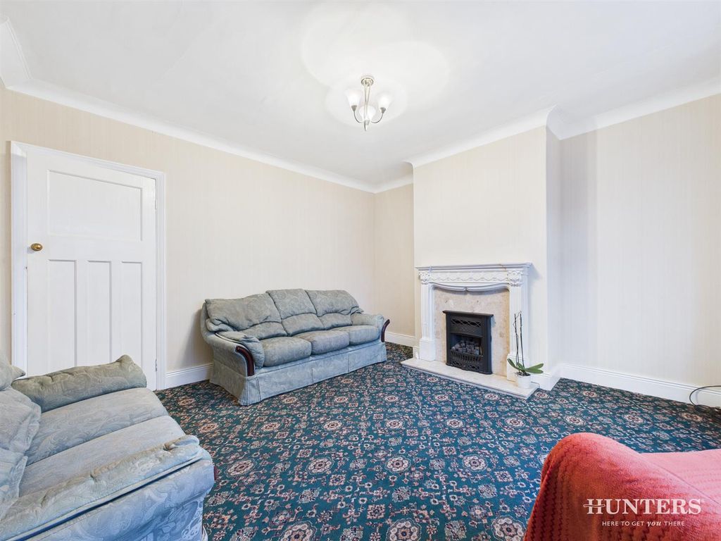 Property photo 3 of 16 Cam05287G0-Pr0154-Still002.Jpg