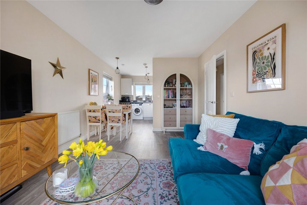 Property photo 3 of 14 Picture No. 11