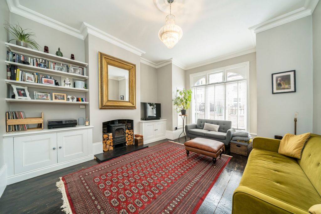 Property photo 2 of 11 Picture No. 08