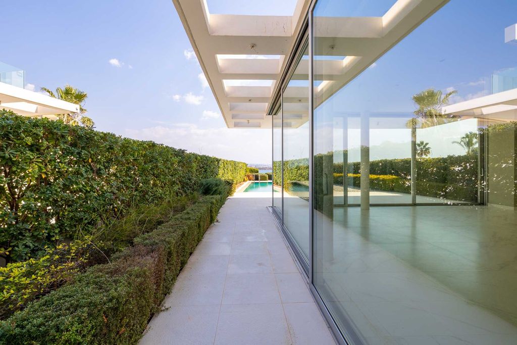 Property photo 3 of 30