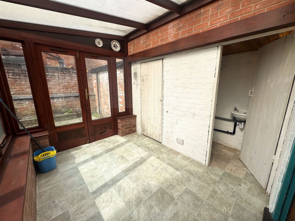 Property photo 3 of 12 Photo 2