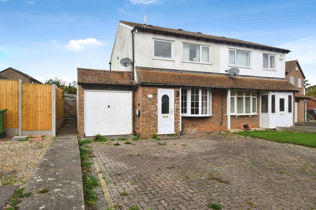 Property photo 1 of 11 Exterior