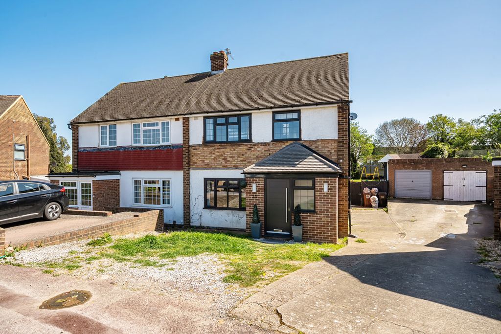 Property photo 1 of 23 1438354-1-69E8cc3...