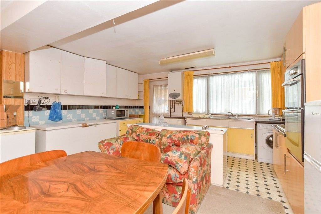 Property photo 3 of 15 Kitchen/Diner