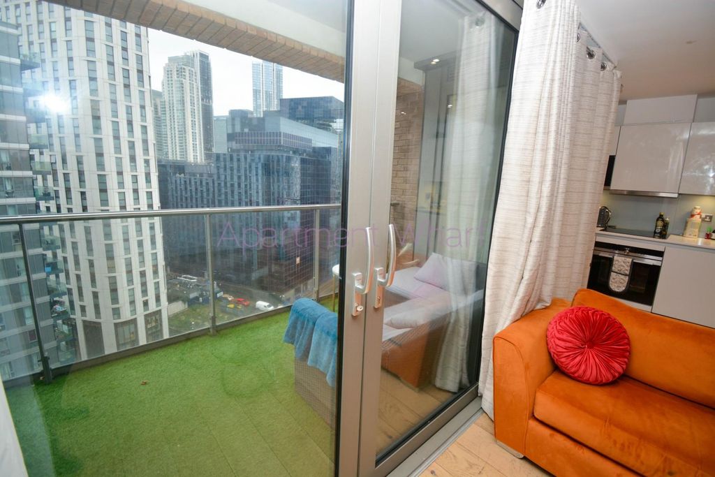 Property photo 2 of 10