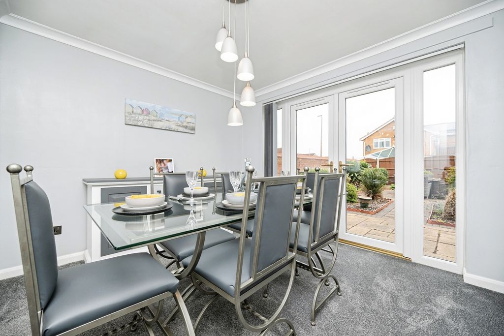 Property photo 3 of 33 Pbox-Img.Jpg