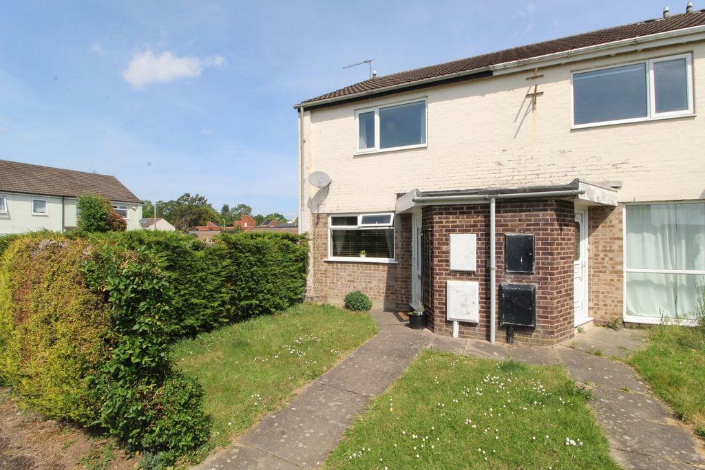Property photo 1 of 18