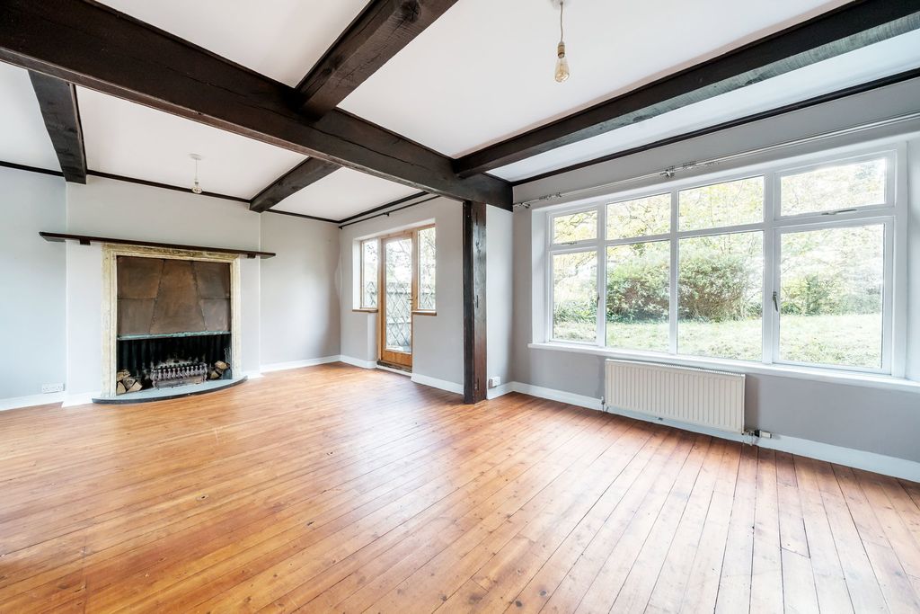 Property photo 3 of 22