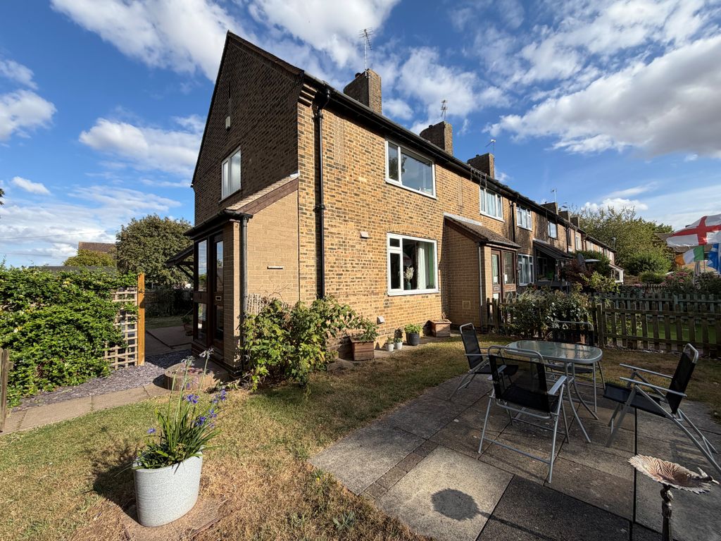 Property photo 1 of 12