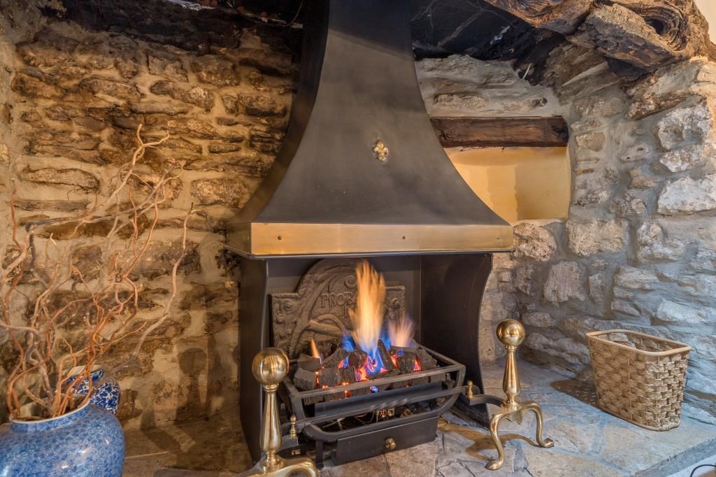 Property photo 3 of 24 Reception Room Fireplace
